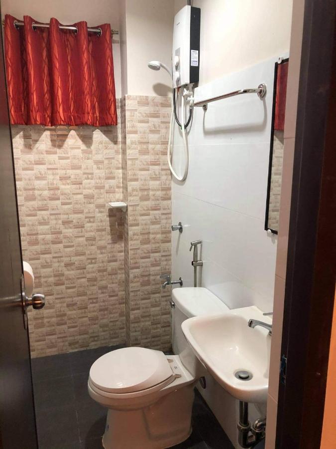 Reddoorz At Sta Cruz Naga City Екстер'єр фото