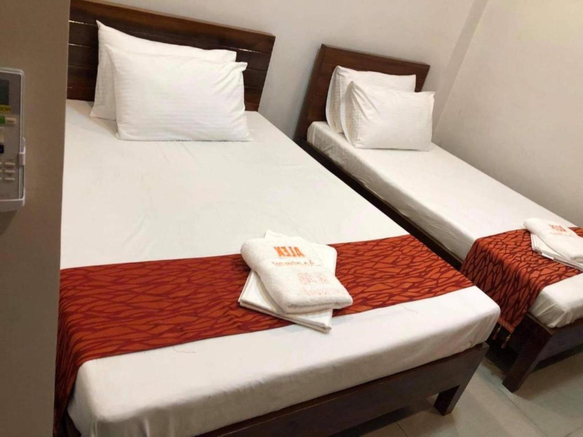 Reddoorz At Sta Cruz Naga City Екстер'єр фото